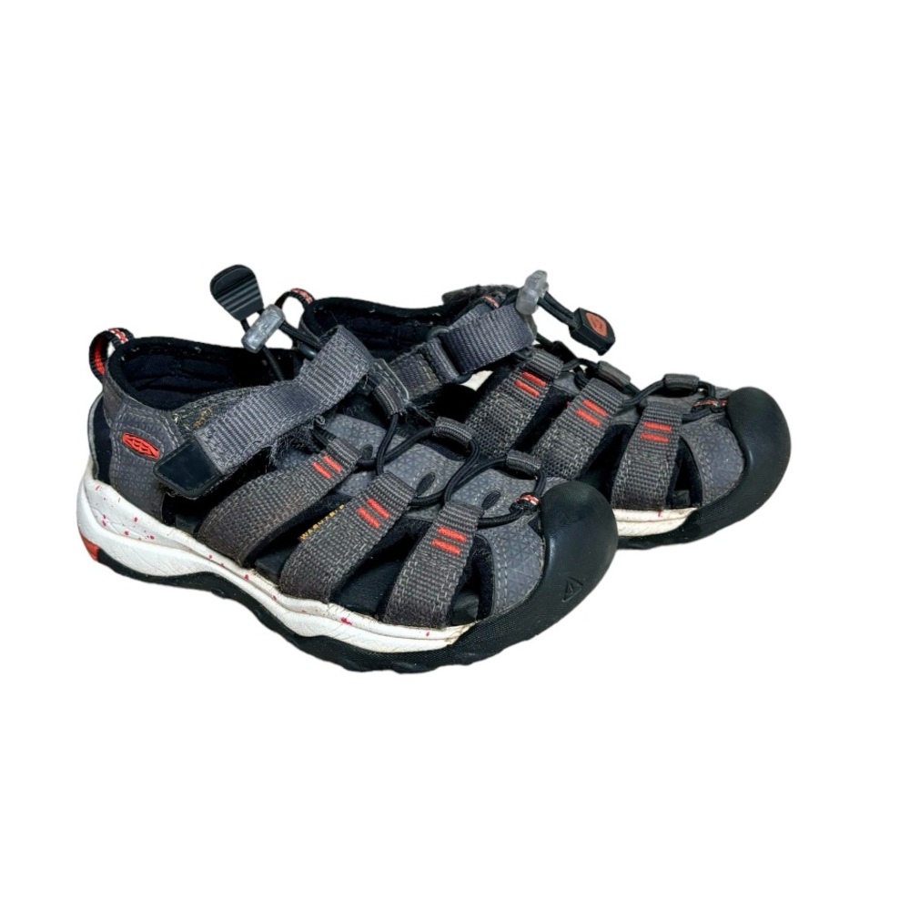Keens little kids size 10